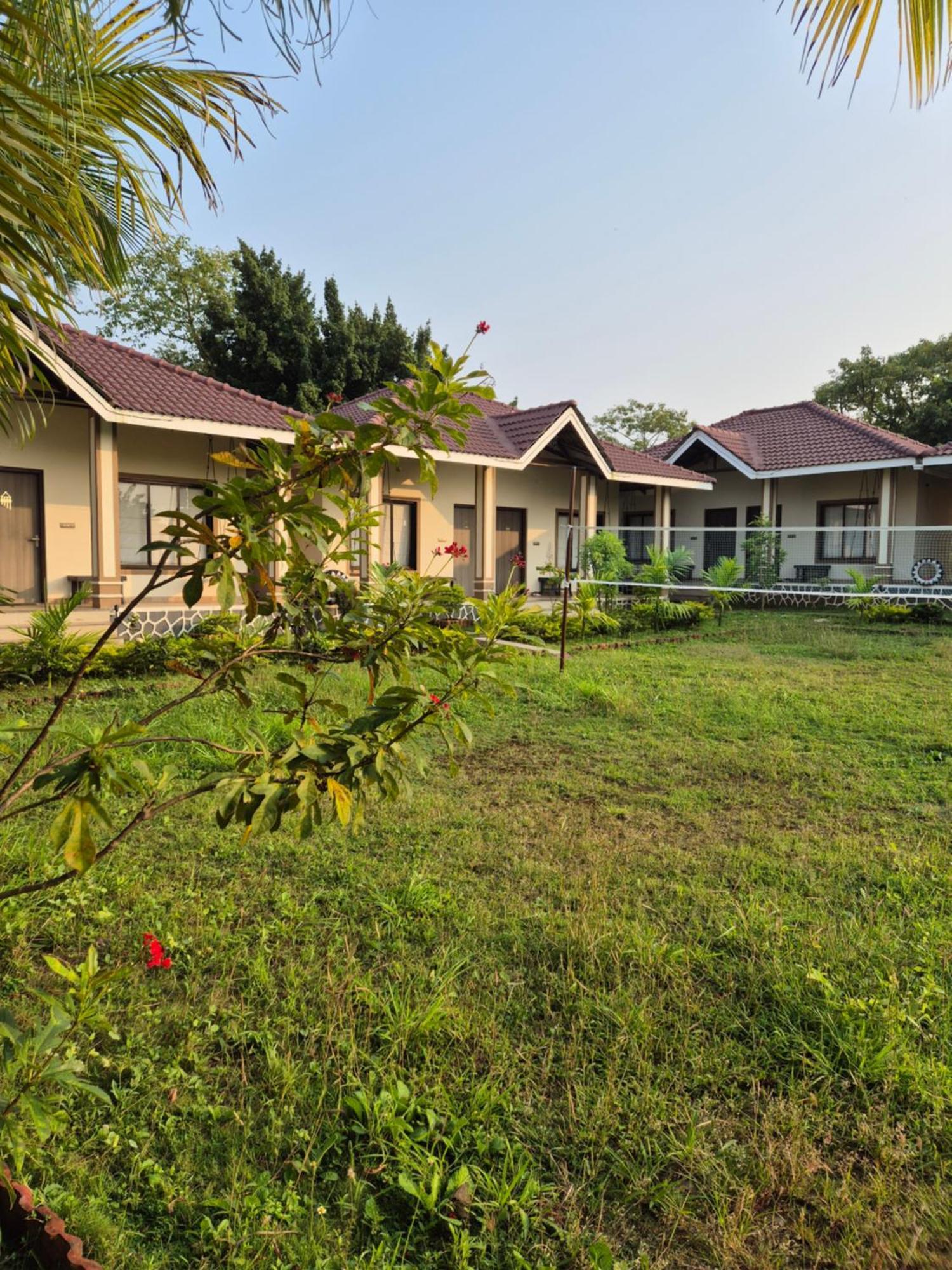 Windchime Cottages Alībāg Εξωτερικό φωτογραφία